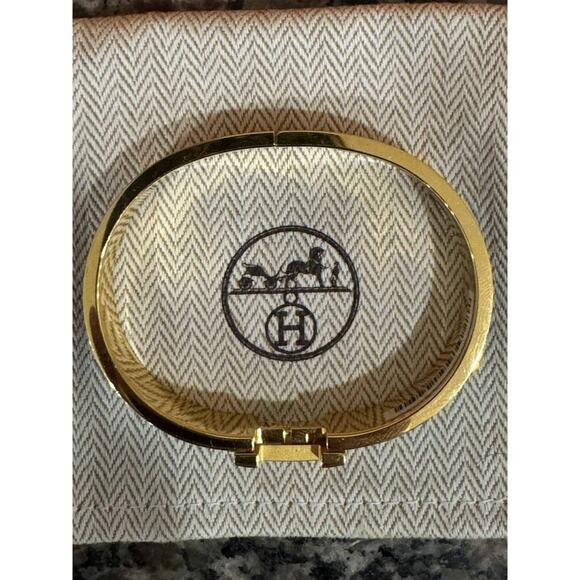Hermes H Clic Bracelet Bangle Gold Tone / Black w/ Box & Dust Bag - TS 335929 - Picture 9 of 11